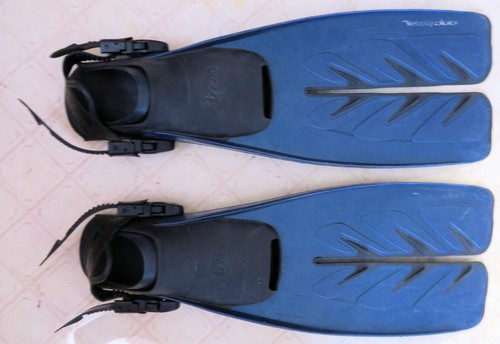 Aeris split fins size - fins,